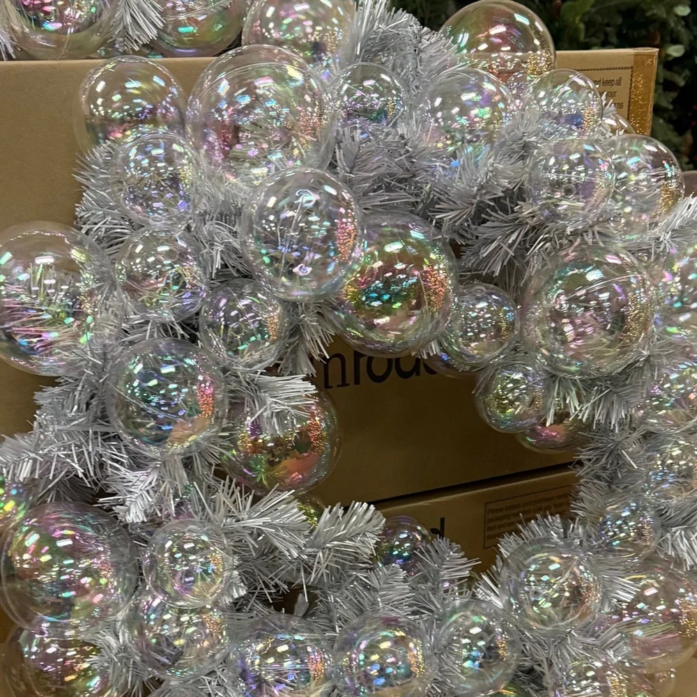 ⚡️  FLASH SALE  ⚡️Frontgate Silver and Iridescent Holiday Wreath